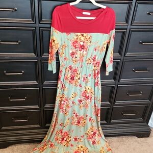 Reb & J Floral Maxi Dress - Size M